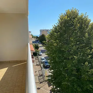 Columbia *** Бибионе